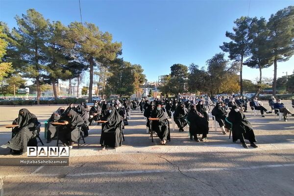مراسم انتخابات انجمن اولیا و مربیان دبیرستان امام خمینی (ره) کاشمر