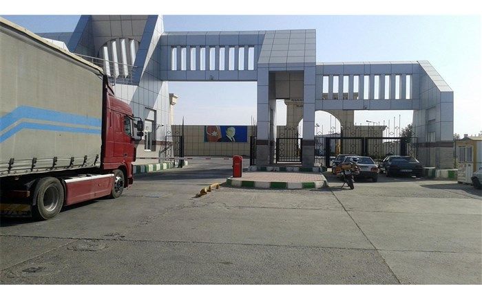 ترخیص کامیون‌های دپو شده در گمرک درحال انجام است