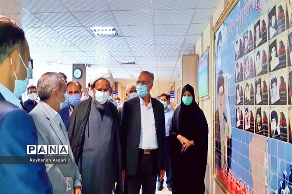 نشست سرپرست وزارت آموزش و پرورش در اداره آموزش و پرورش شهرستان قرچک