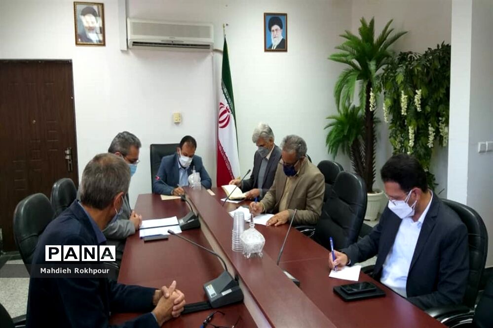 برگزاری جلسه بحران با محوریت پیشگیری از خسارات احتمالی  در اداره‌کل راه و شهرسازی