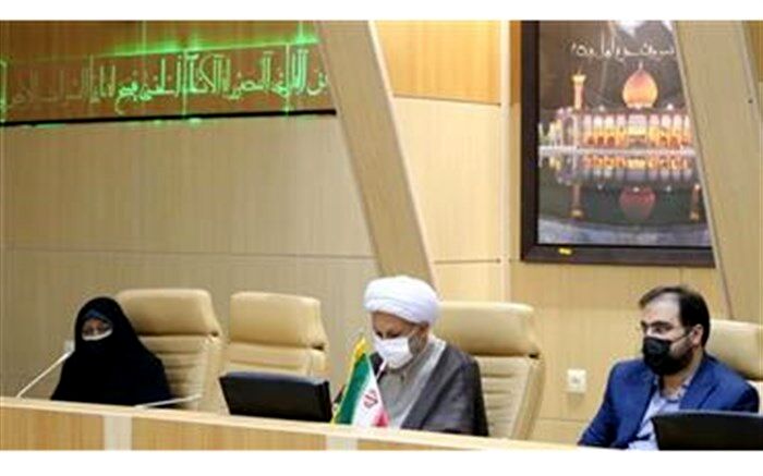 اشتغالزایی نقش مهمی در کاهش آسیب‌های حوزه زنان دارد