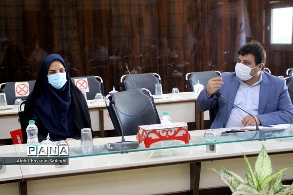 نشست هماهنگی گرامیداشت یوم الله سیزده آبان در آموزش و پرورش استان بوشهر