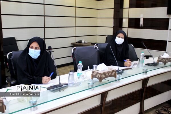 نشست هماهنگی گرامیداشت یوم الله سیزده آبان در آموزش و پرورش استان بوشهر