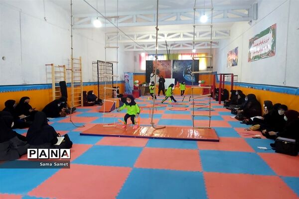 هفته تربیت بدنی در قرچک