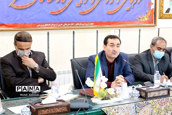 گردهمایی آموزشی و توجیهی کارشناسان فرهنگی و هنری