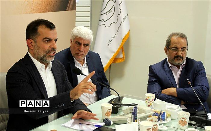 هدفگذاری کسب درآمد 6 میلیارد دلاری از صادرات کفش