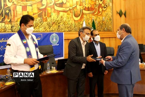 نشست تبیین سند تحول تشکیلات پیشتازان در فارس