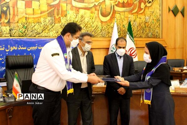 نشست تبیین سند تحول تشکیلات پیشتازان در فارس