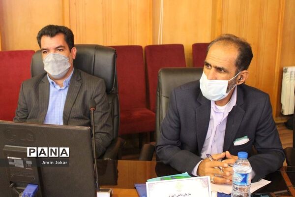 نشست تبیین سند تحول تشکیلات پیشتازان در فارس