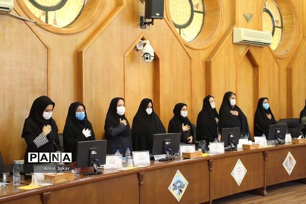 نشست تبیین سند تحول تشکیلات پیشتازان در فارس