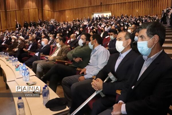 آیین تکریم و معارفه رئیس دانشگاه علوم پزشکی تبریز