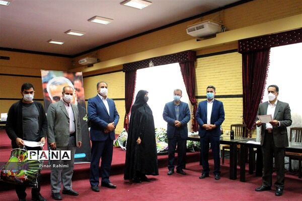 برگزاری مسابقه دارت بین کارکنان اداره‌کل آموزش و پرورش آذربایجان شرقی