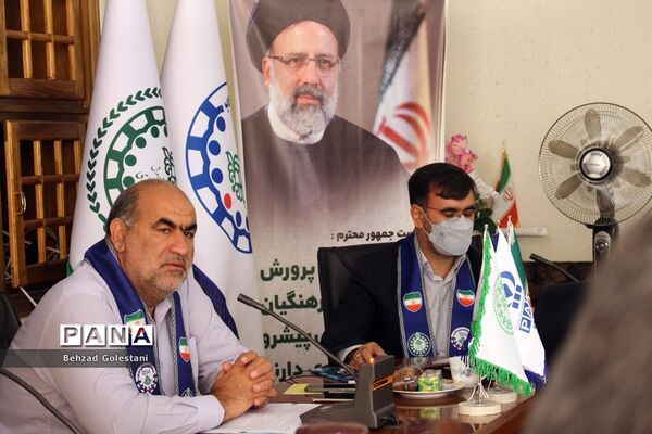 جلسه تبیین برنامه‌های سازمان دانش‌آموزی در ارومیه