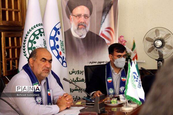 جلسه تبیین برنامه‌های سازمان دانش‌آموزی در ارومیه