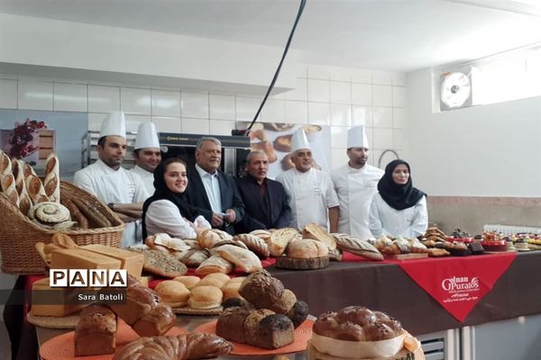 راه اندازی رشته نان، شیرینی و شکلات در تهران