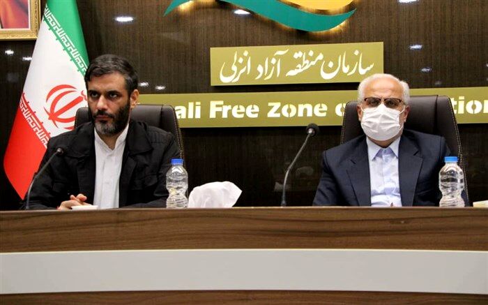 مشاور رئیس جمهور: مناطق آزاد تجاری نباید به صورت جزیره‌ای عمل کنند