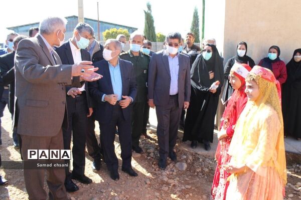 مراسم نمادین جمع‌آوری مدارس کانکسی کهگیلویه و بویراحمد
