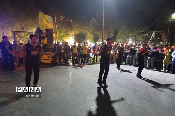 جشن ورزشکاران باشگاه فرهنگی ورزشی سپاهان در چهارباغ اصفهان