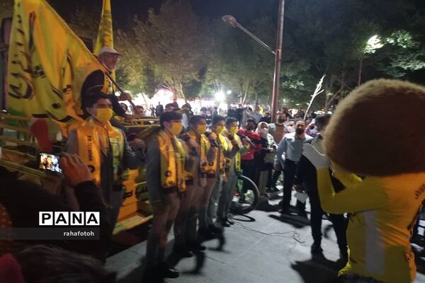 جشن ورزشکاران باشگاه فرهنگی ورزشی سپاهان در چهارباغ اصفهان