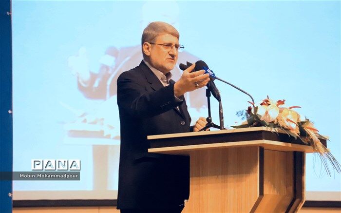 مشکل اصلی در استان، تمام نشدن پروژه‌ها است