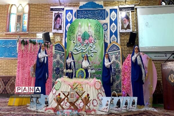 مراسم تجلیل از حافظان قرآن کریم در حسن آباد فشافویه