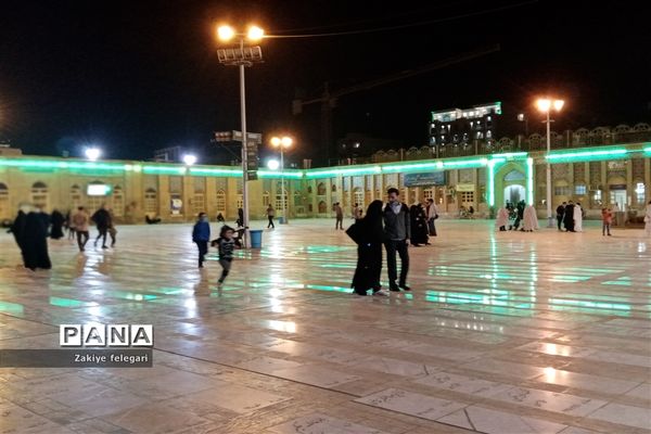 زائرین حرم حضرت عبدالعظیم الحسنی(ع) درشهرری