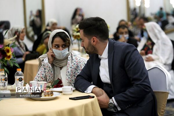 جشن ازدواج دانشجویی
