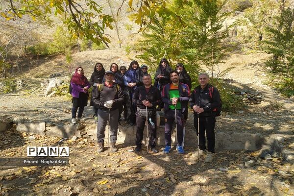 کوهنوردی همکاران اداری منطقه ۲ به مناسبت هفته تربیت‌بدنی