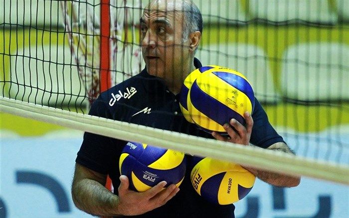 ده مرحله اردو در برنامه والیبالیست‌های نوجوان