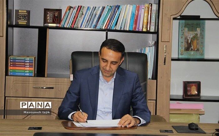 پدافند غیرعامل به معنای کاهش آسیب‌پذیری در هنگام بحران، بدون استفاده از اقدامات نظامی است
