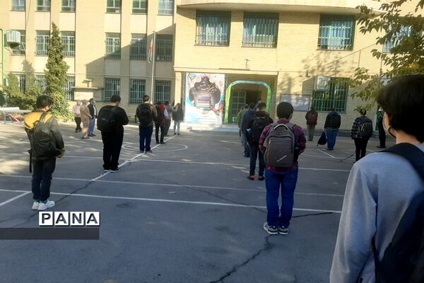 بازگشایی مدارس زیر 300 نفر با رعایت پروتکل‌های بهداشتی