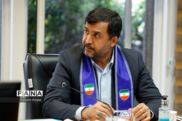 نشست سرپرست وزارت آموزش و پرورش با هیات امنای سازمان دانش‌آموزی