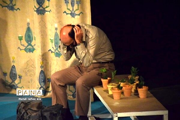 اجرای سری دوم تئاتر «تکه‌های سنگین سرب»