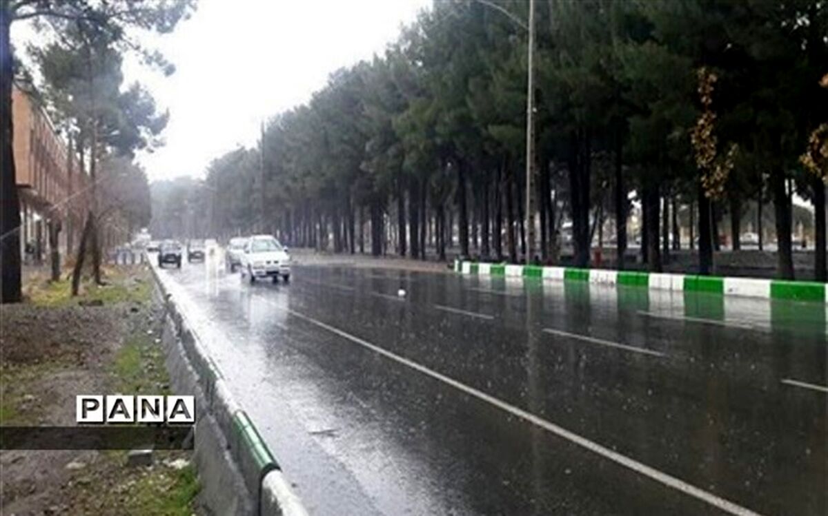 بارش باران در ۱۴ استان کشور