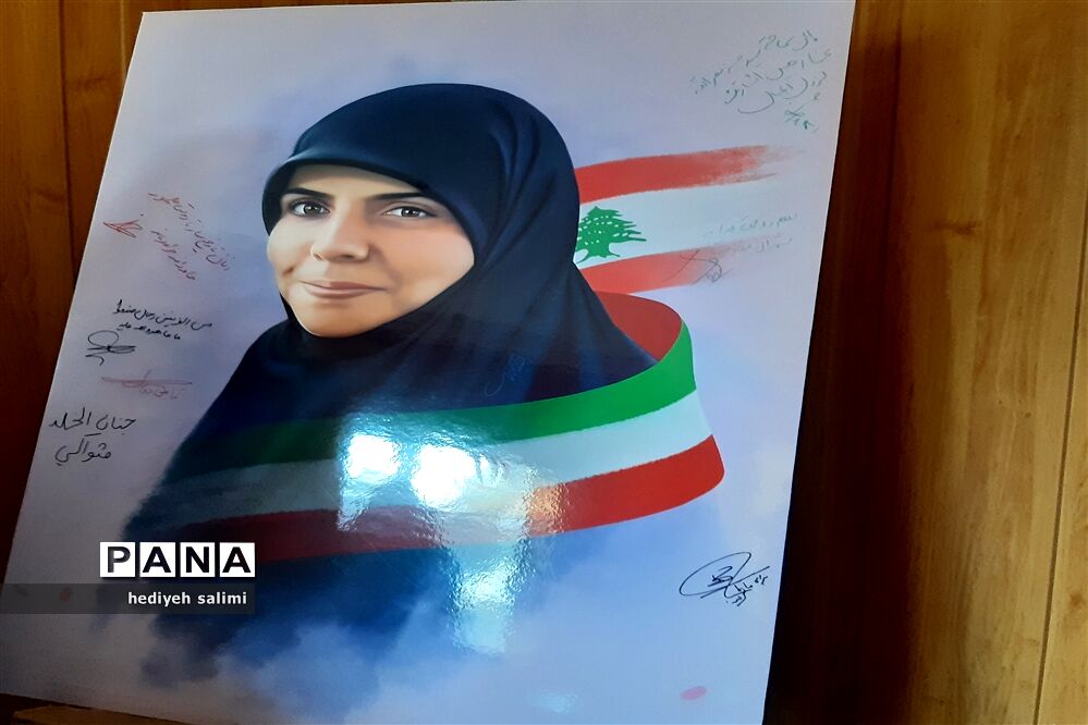 رونمایی از پوستر مستند سحر