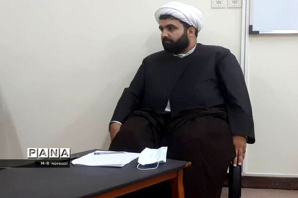 جلسه برنامه‌ریزی هفته نوجوان در بوشهر