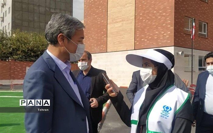 خیرین به شکل وسیع در امر مدرسه‌سازی مشارکت می‌کنند