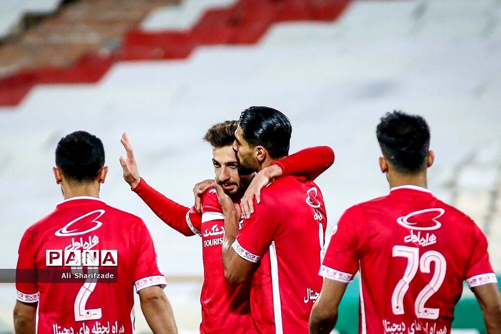 توقیف ۲.۲ میلیارد تومان از اموال باشگاه پرسپولیس
