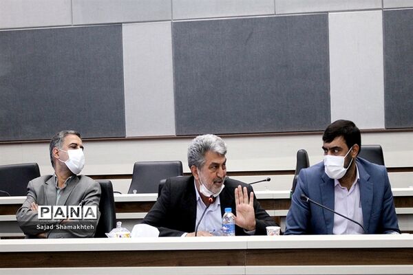 نشست قرارگاه بازسازی مناطق زلزله زده اندیکا