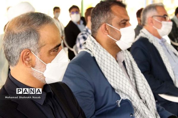 آیین میثاق با شهدا و افتتاحیه هفته بسیج دانش‌آموزی در اهواز