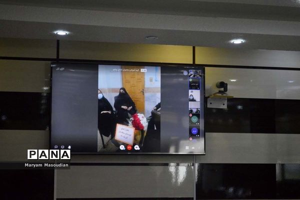 مراسم تجلیل از گروه آموزشی مشاوران استان بوشهر