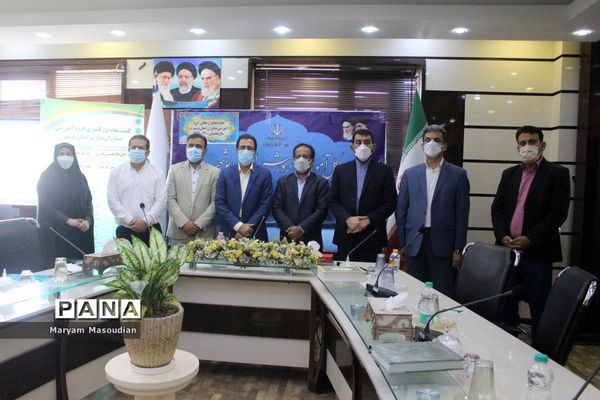 مراسم تجلیل از گروه آموزشی مشاوران استان بوشهر