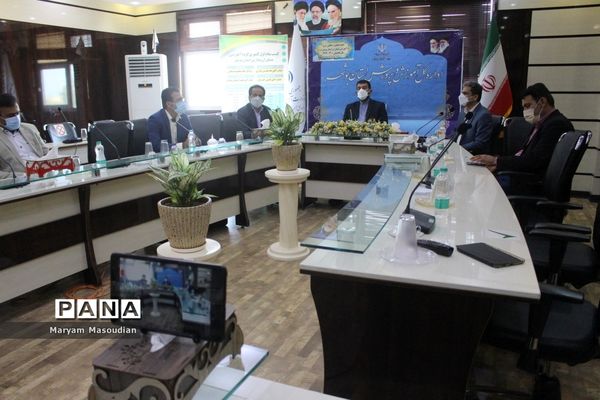 مراسم تجلیل از گروه آموزشی مشاوران استان بوشهر