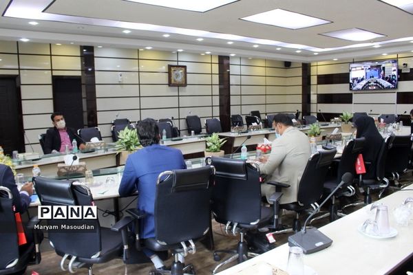 مراسم تجلیل از گروه آموزشی مشاوران استان بوشهر