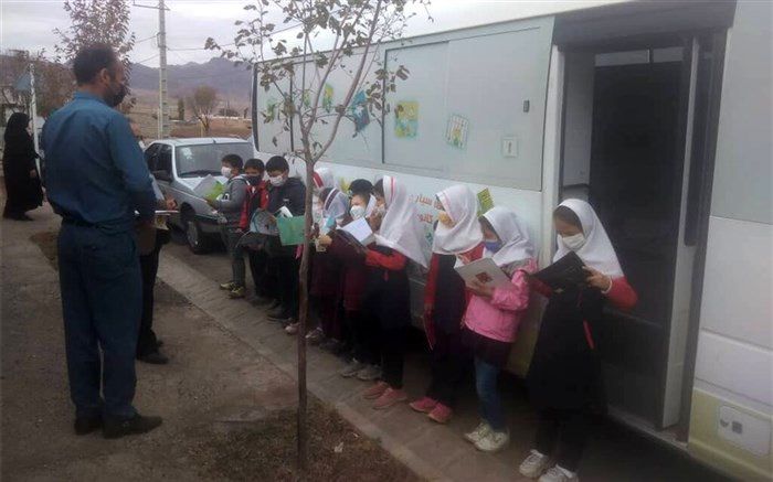 طرح توسعه کتابخوانی در روستاهای مرزی منطقه آزاد ارس