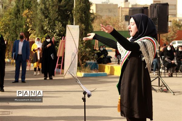 آیین نواختن زنگ استکبارستیزی در مدارس فارس