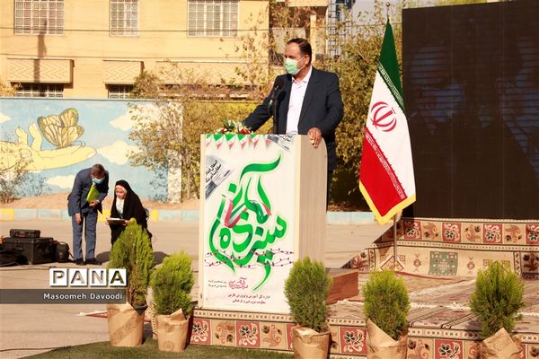 آیین نواختن زنگ استکبارستیزی در مدارس فارس