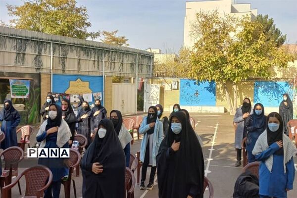 نواختن زنگ استکبار ستیزی در مدارس دماوند