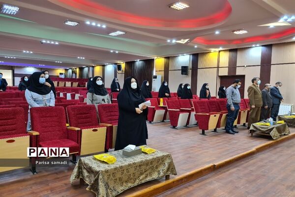 جشن معلمان ابتدایی جدیدالورود در منطقه ۱۳