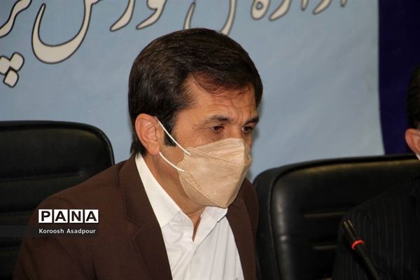 آیین رونمایی از پوستر هفتمین جشنواره گلستان خوانی در فارس